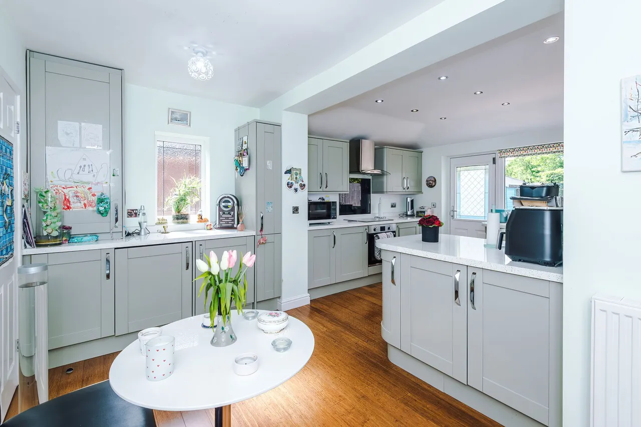 Eskdale Road, Ashton-In-Makerfield, Wigan, Wigan, WN4 8BG, photo 2