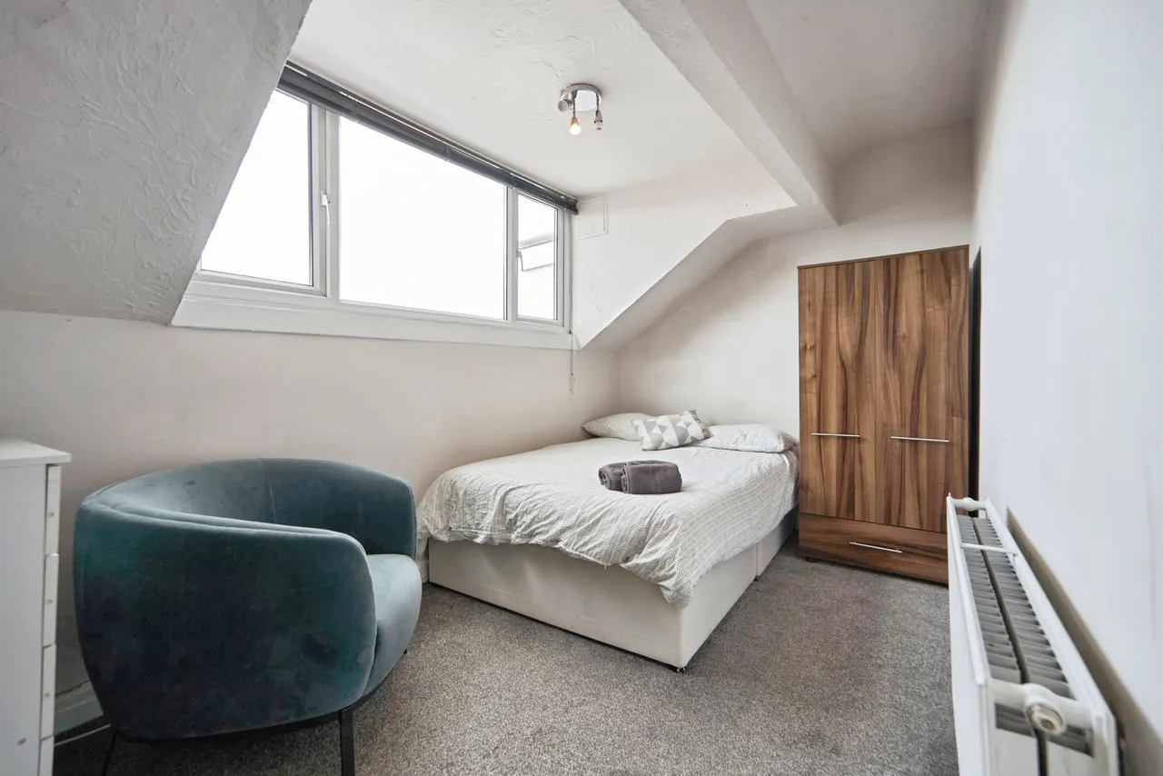 Brudenell Grove, Leeds, LS6, photo 2