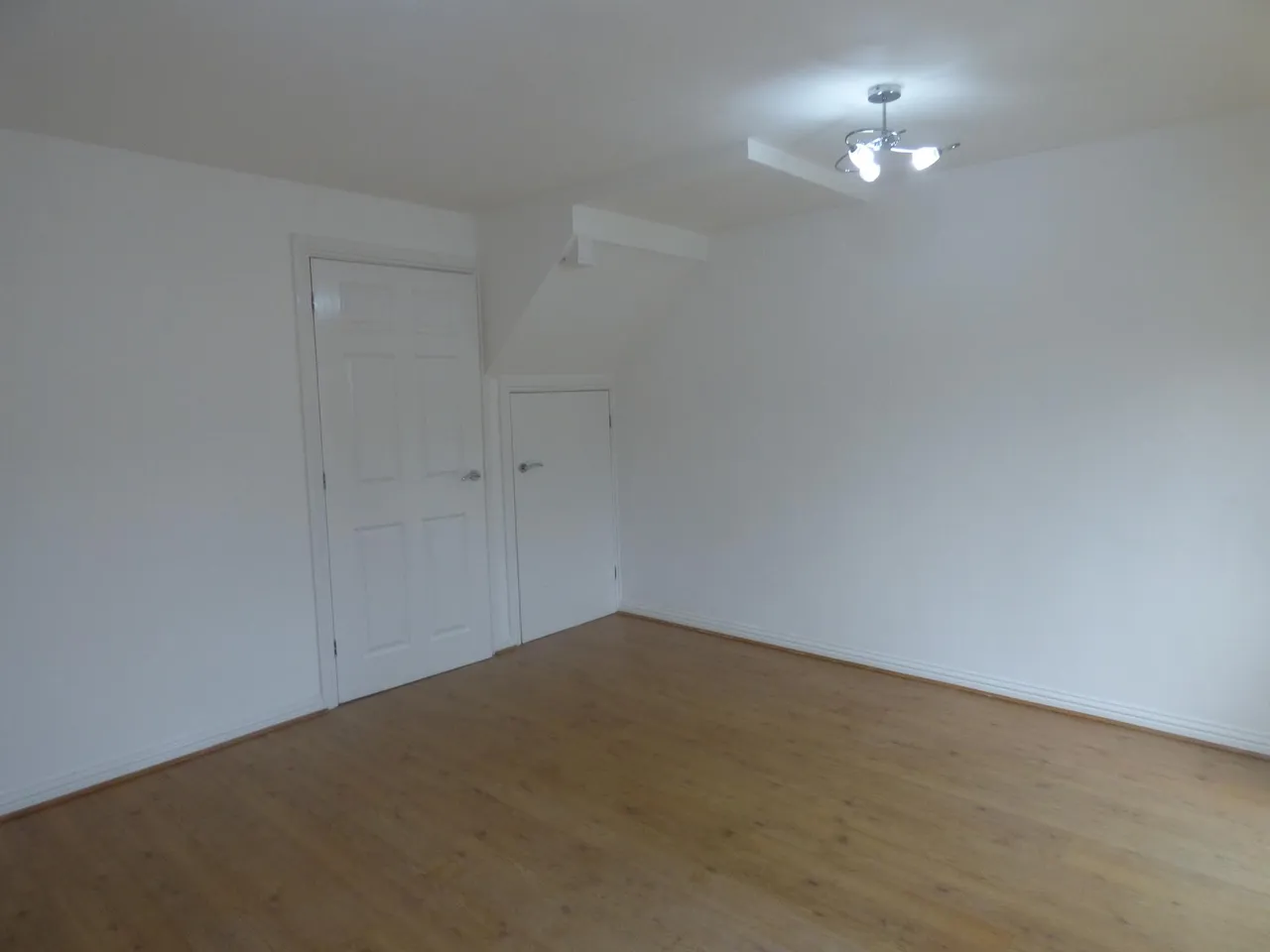 Beeston Court, Laindon, SS15, photo 12