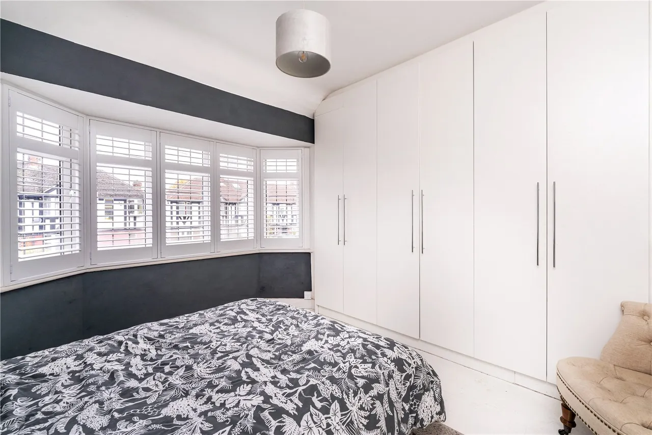 Milner Drive, Whitton, TW2 7PH, photo 7