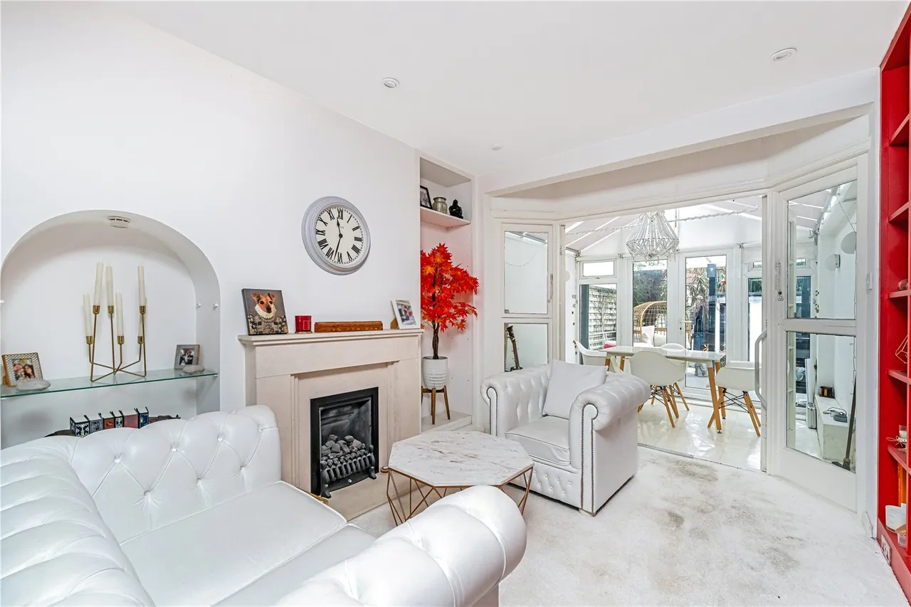 Milner Drive, Whitton, TW2 7PH, photo 5