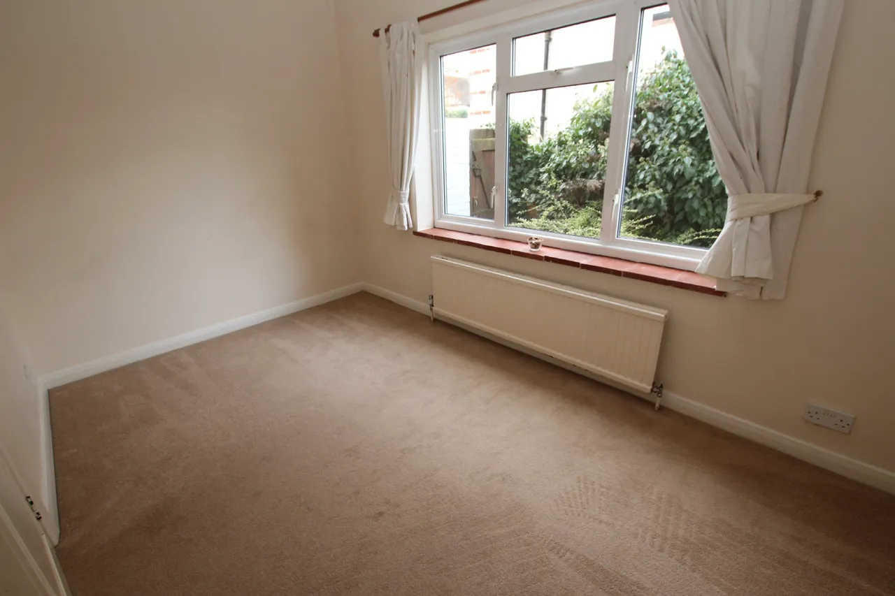 Sturges Road, Wokingham, RG40, photo 5