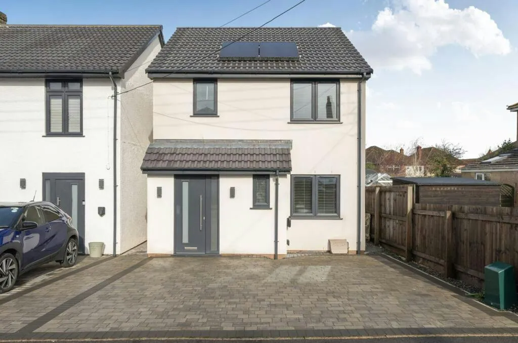 St. Andrews Road, Backwell, BS48, photo 3
