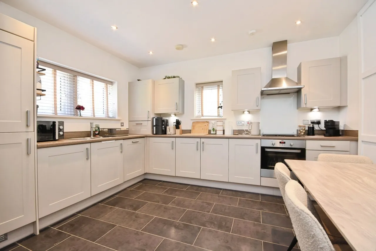 Constable Avenue, BASILDON, Essex, SS14, photo 16