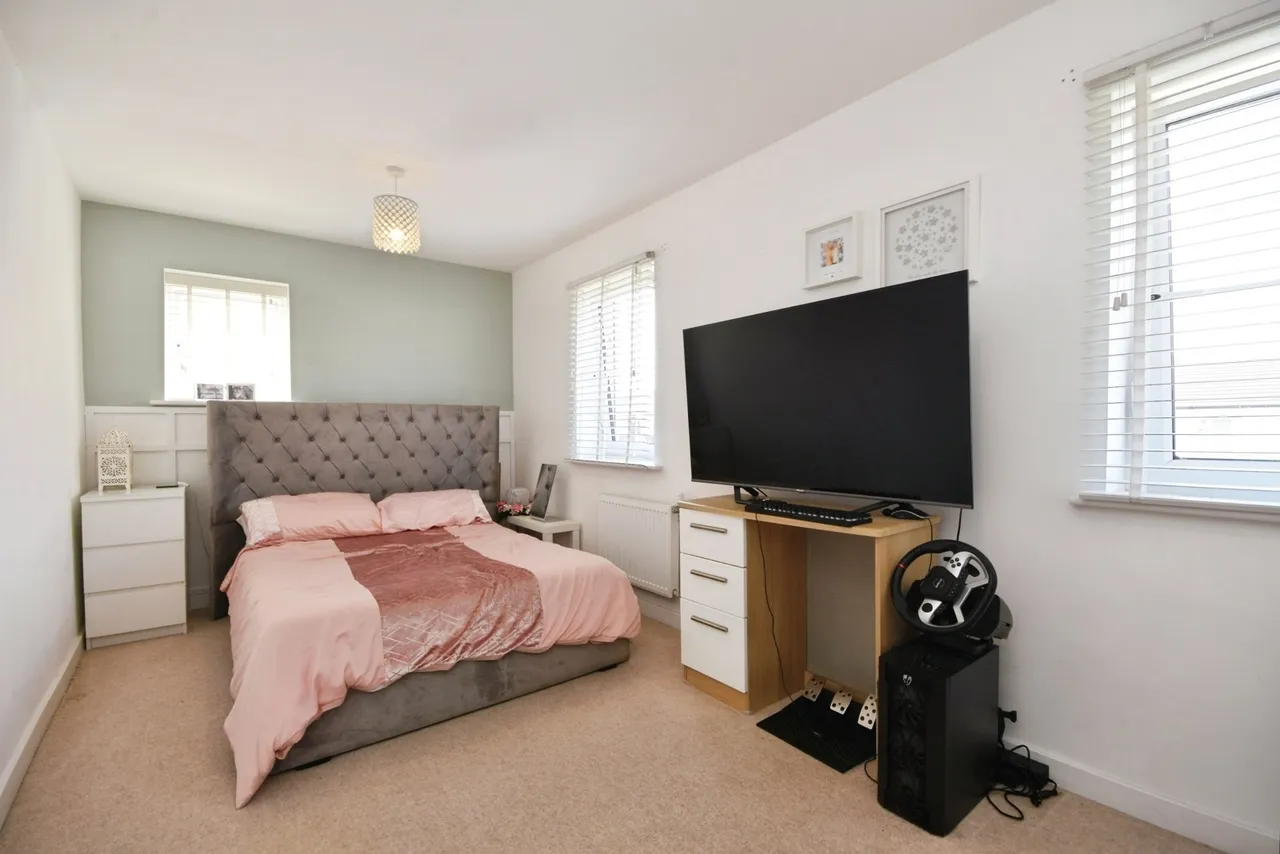 Constable Avenue, BASILDON, Essex, SS14, photo 9