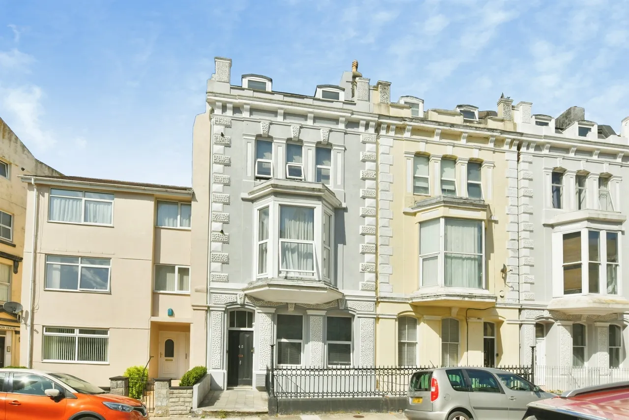 1 bed flat for sale — Citadel Road, Plymouth