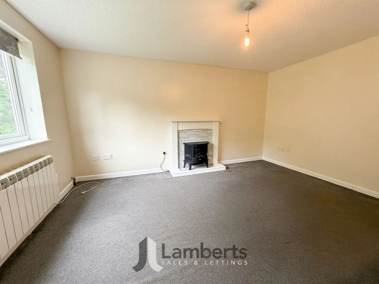 1 Mark Close, Redditch, photo 5
