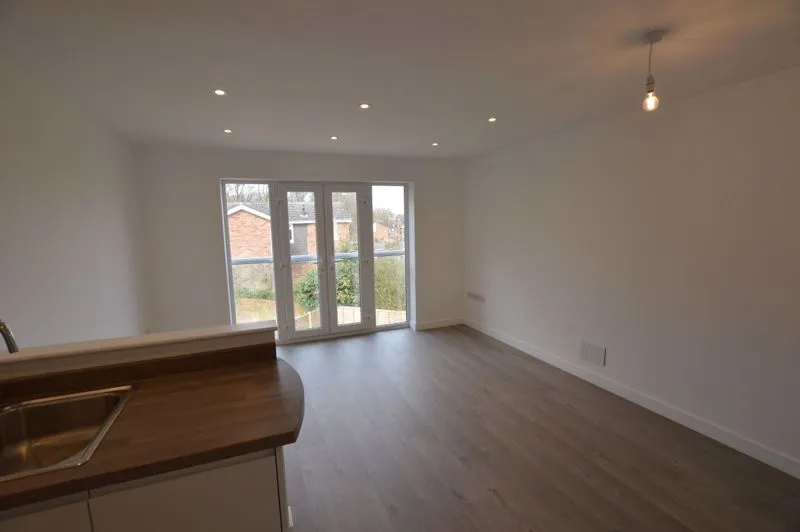 Ringway Road Park Street, St. Albans AL2 2RD, photo 3