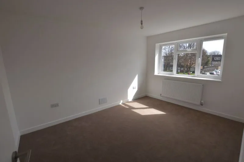 Ringway Road Park Street, St. Albans AL2 2RD, photo 5