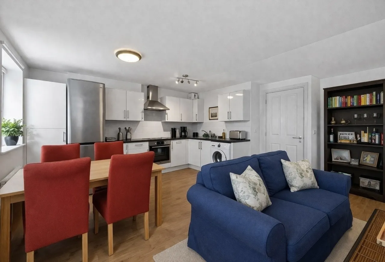 Lillie Road, London, photo 5