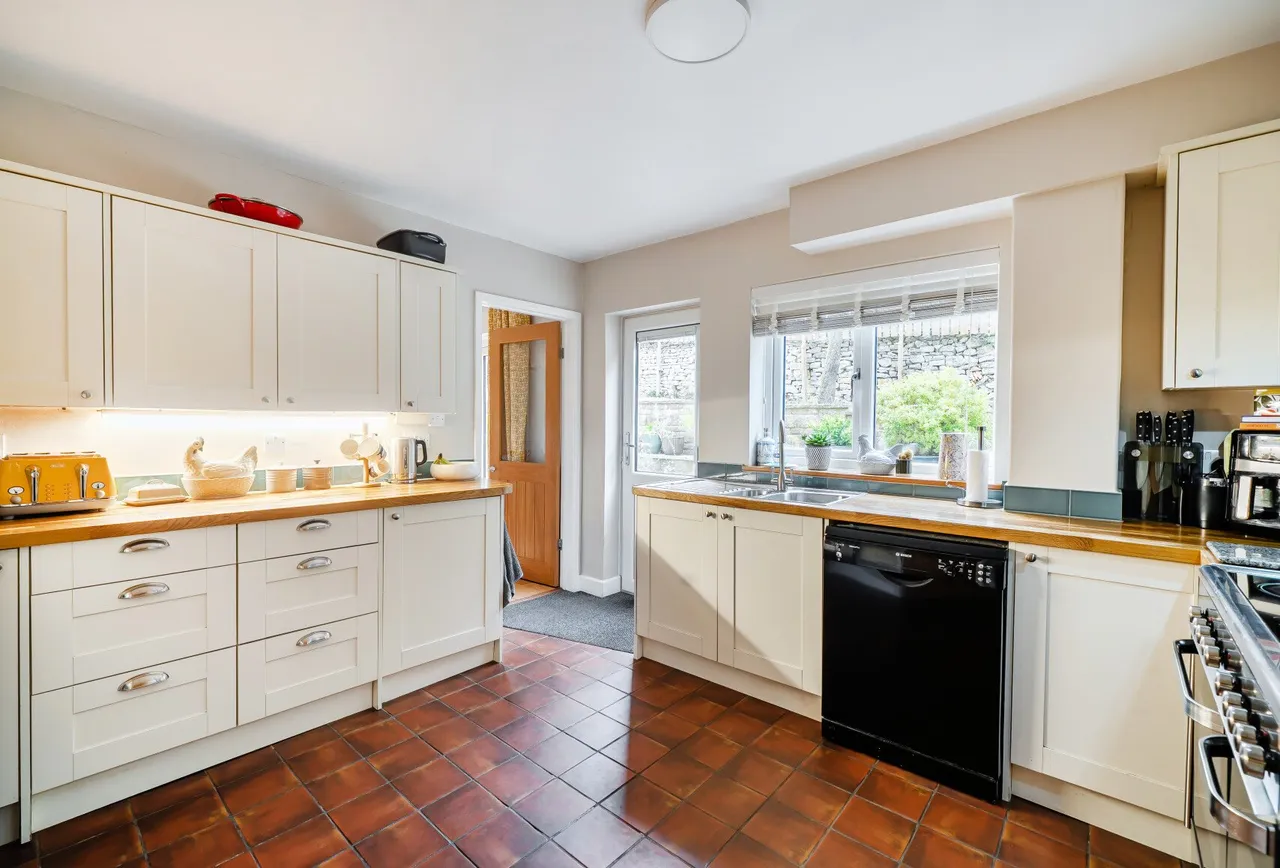 Oakridge Lynch, Stroud, GL6 7NZ, photo 3