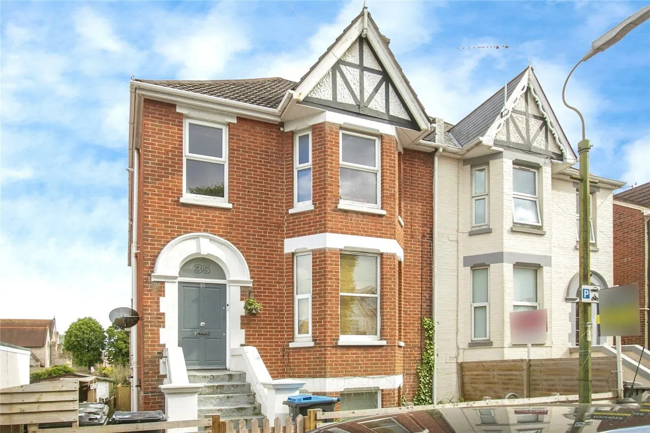 2 bed flat for sale, Westby Road, Bournemouth, BH5