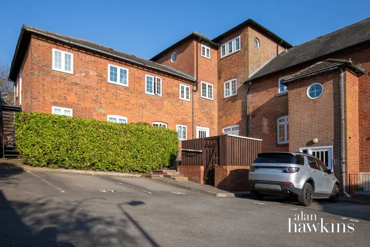 The Maltings, Royal Wootton Bassett, SN4, photo 9
