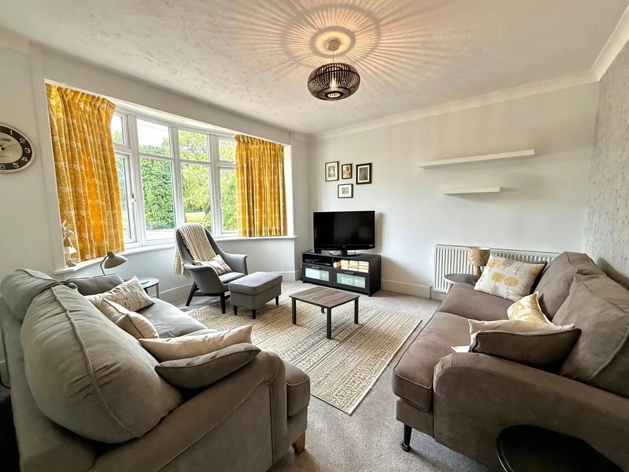 Marlborough Road, Swindon, Wiltshire, SN3 1PL, photo 4