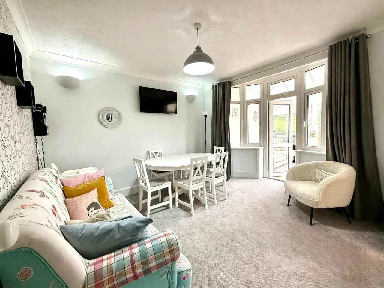 Marlborough Road, Swindon, Wiltshire, SN3 1PL, photo 6