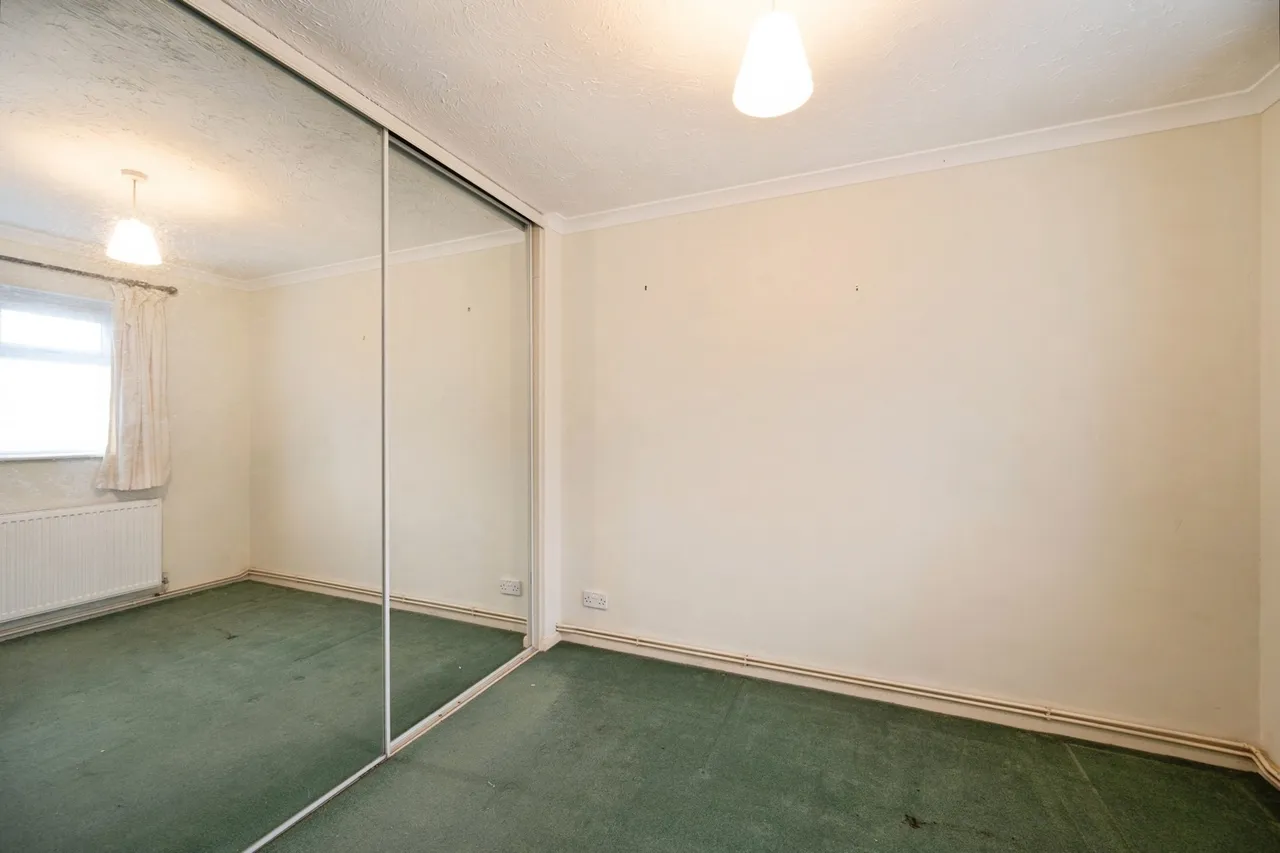 Southleigh Grove, Hayling Island, PO11, photo 7
