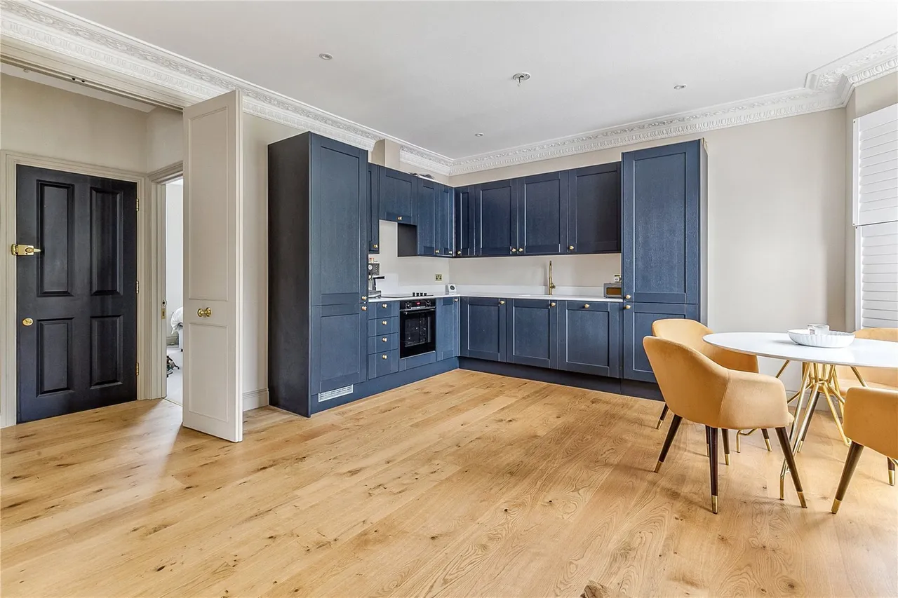 Devereux Road, London, SW11, photo 15