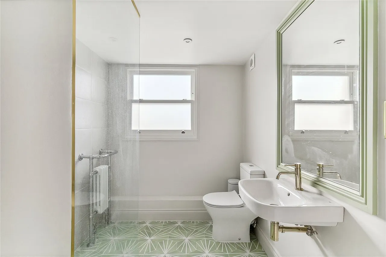 Devereux Road, London, SW11, photo 7