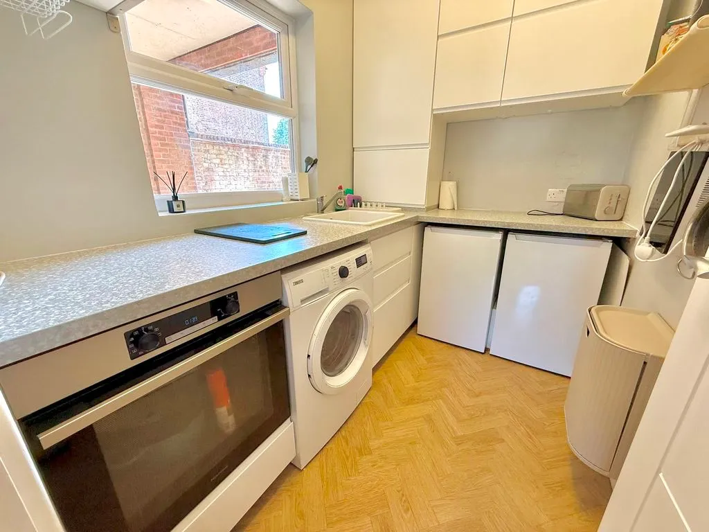 Westgate Court 204-206 West Street, Dunstable LU6 1NZ, photo 3
