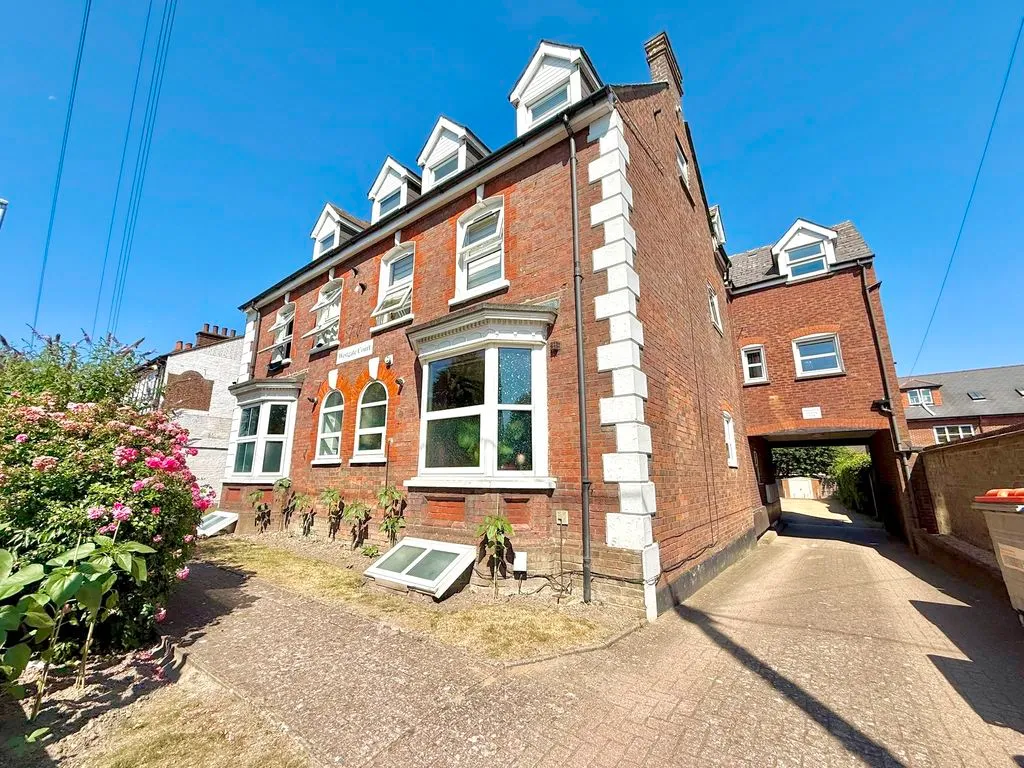 Westgate Court 204-206 West Street, Dunstable LU6 1NZ, photo 12