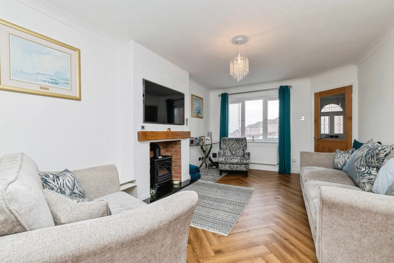 Nuthatch Close, Hartlepool, TS26, photo 6