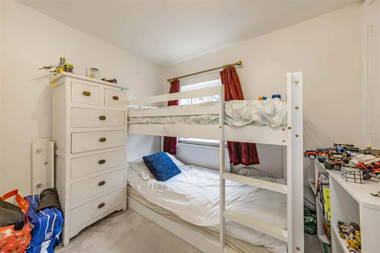 Fifield Road, Fifield, Maidenhead, SL6 2DY, photo 9