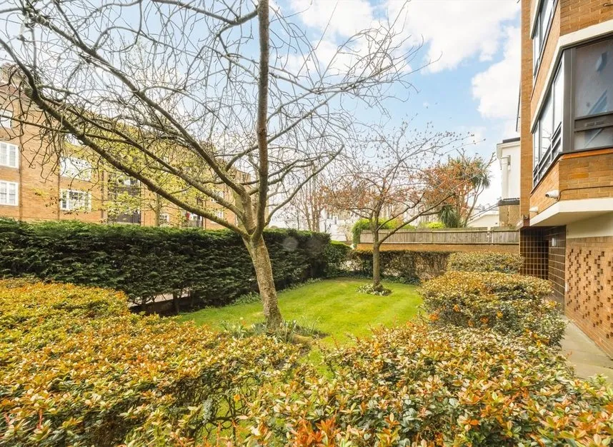 Upper Park Road, Hampstead, NW3, photo 8