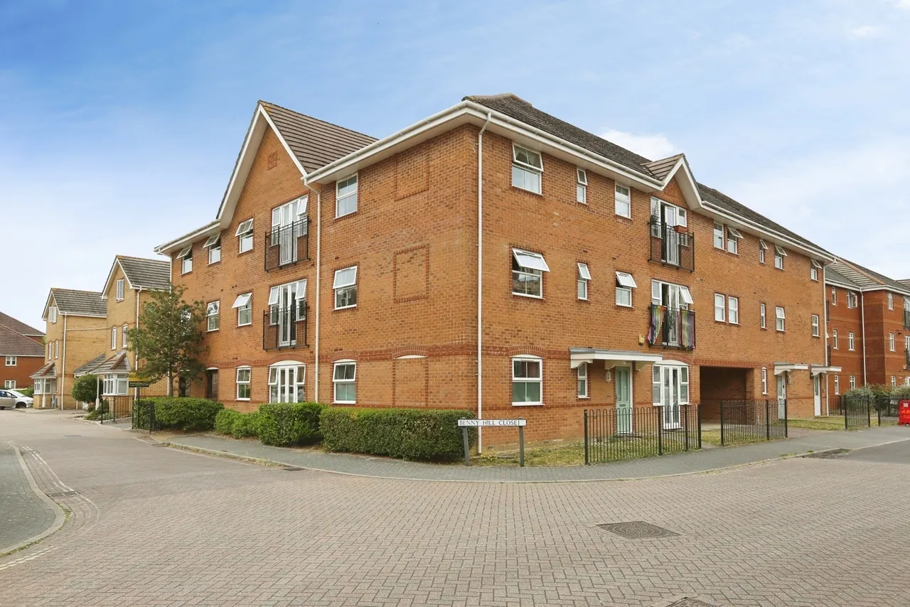 2 bed flat for sale, Benny Hill Close, Eastleigh, SO50