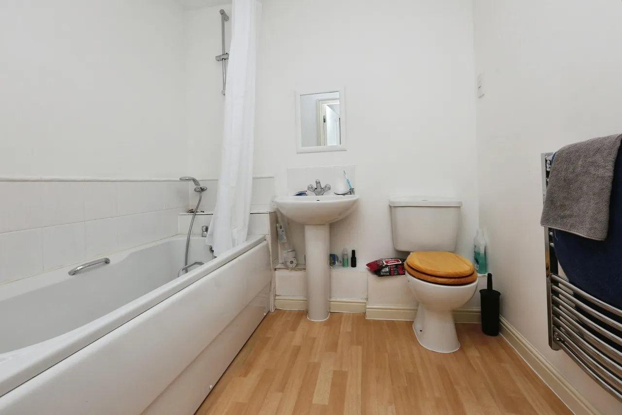 Benny Hill Close, Eastleigh, SO50, photo 8