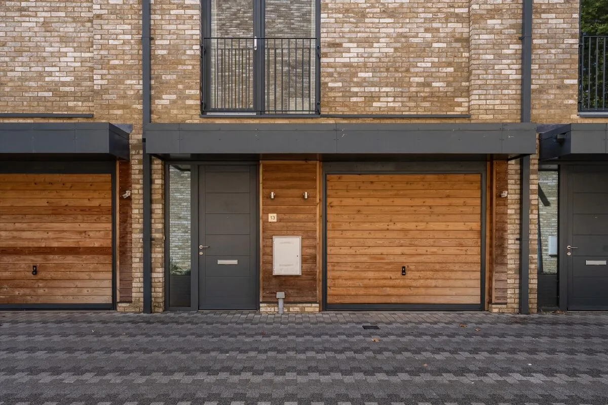 Helena Close, London, SW19, photo 21