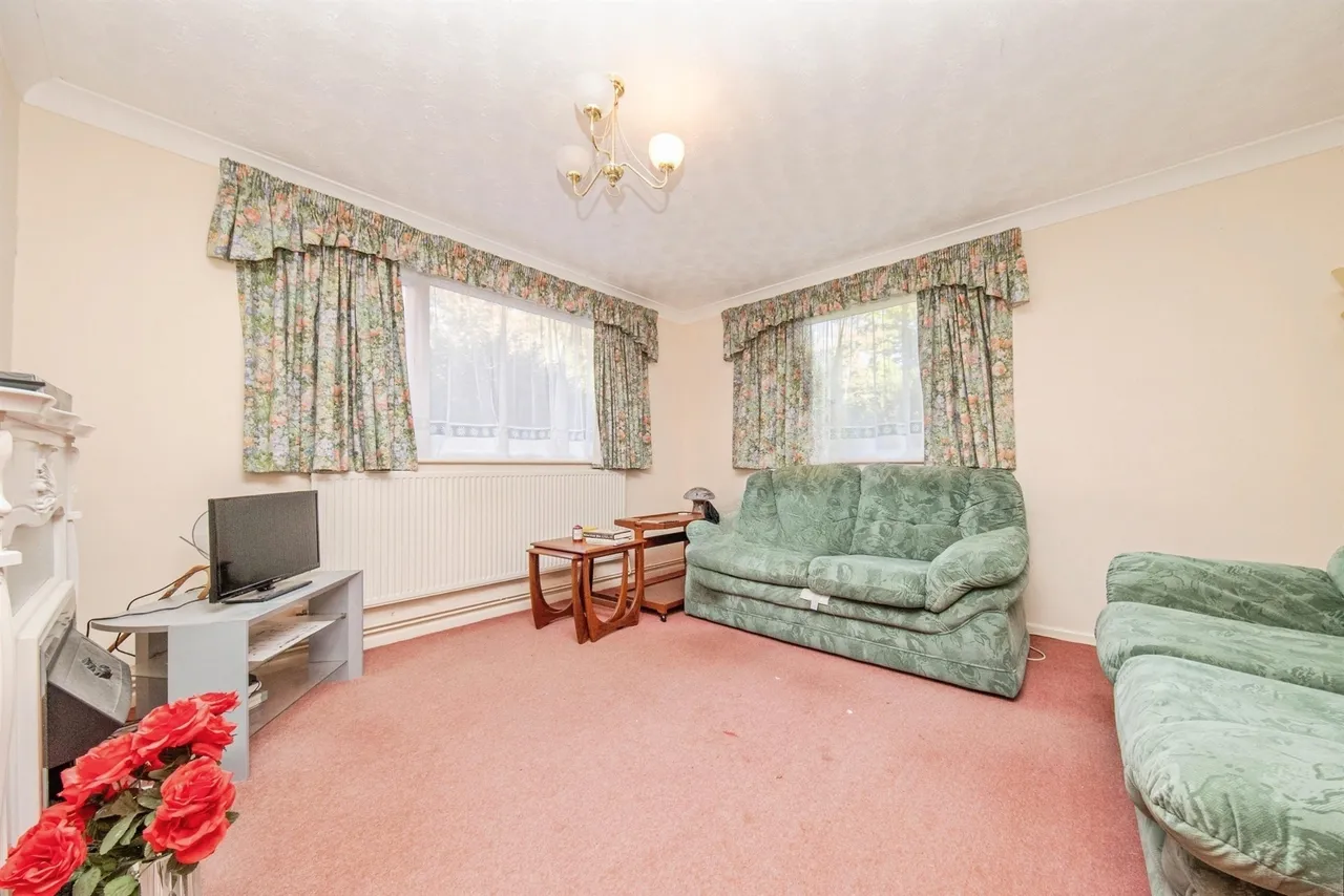 High Road, Leavenheath, CO6, photo 26