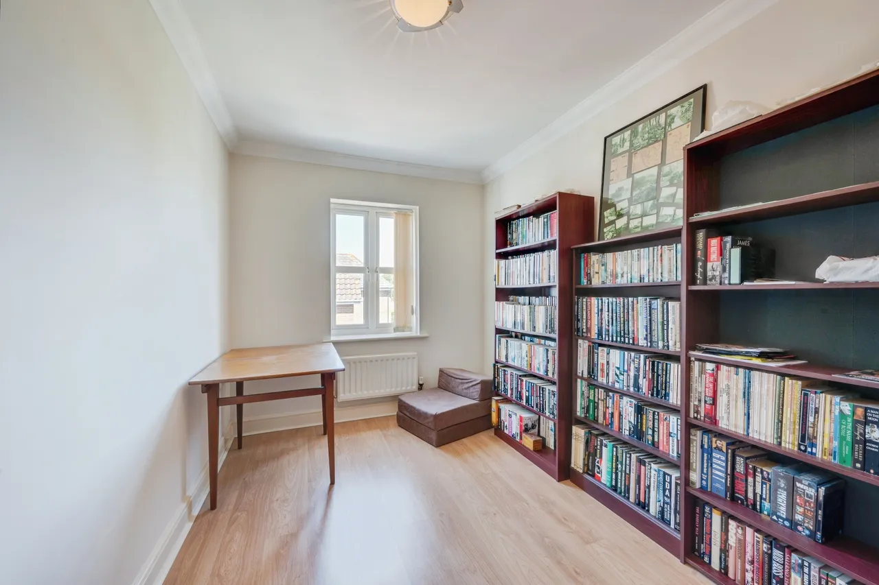 Northpoint Close, Sutton, SM1, photo 13