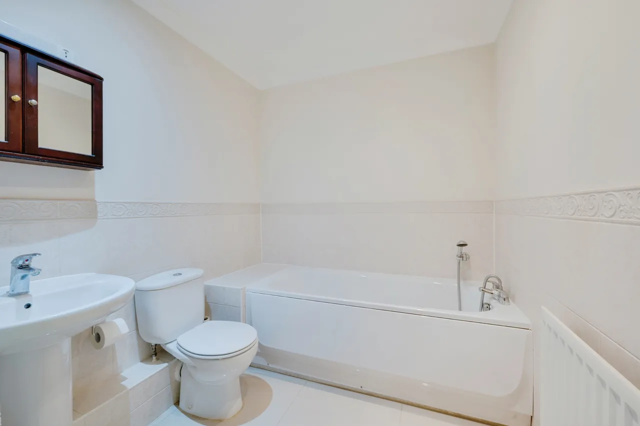 Northpoint Close, Sutton, SM1, photo 14