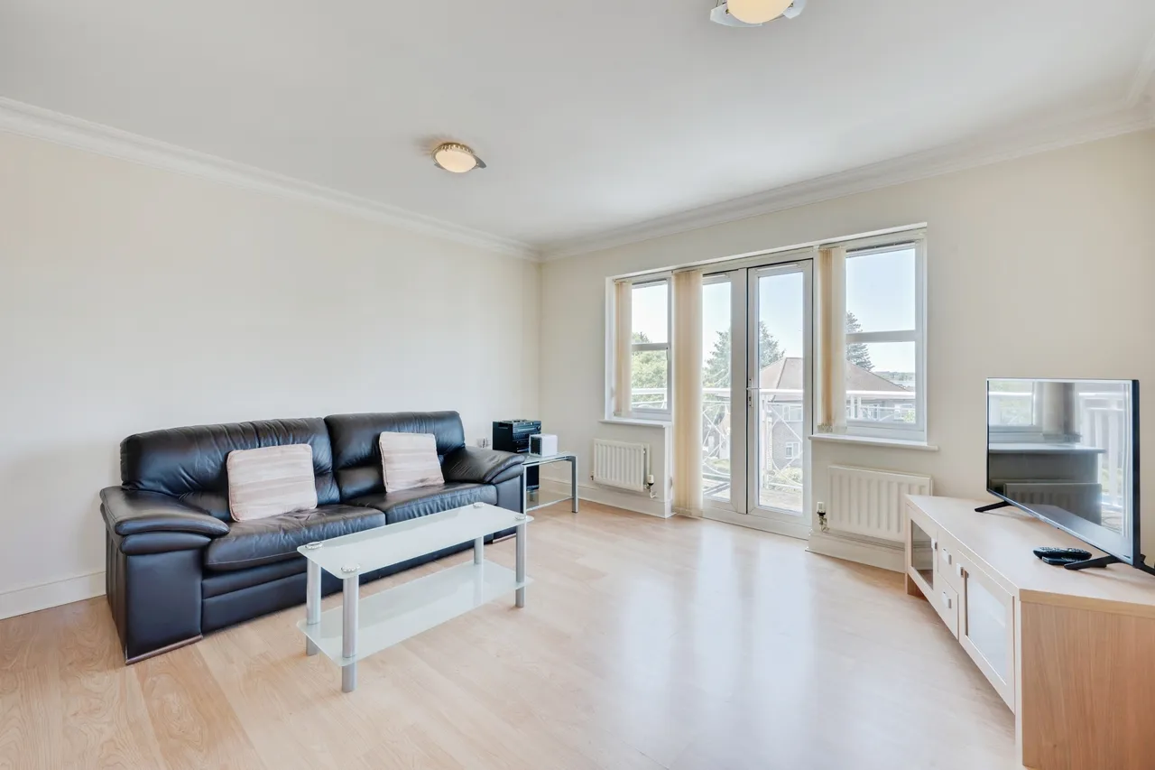 Northpoint Close, Sutton, SM1, photo 4