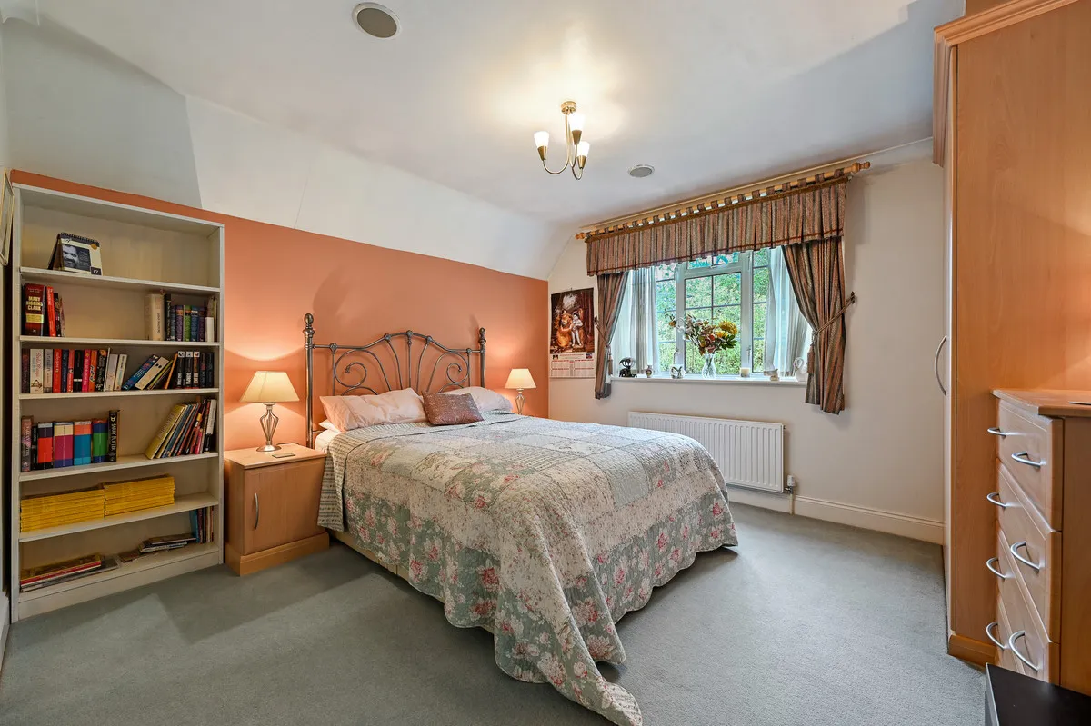 The Broadwalk, Northwood, HA6, photo 10
