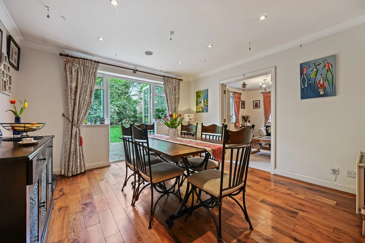 The Broadwalk, Northwood, HA6, photo 6