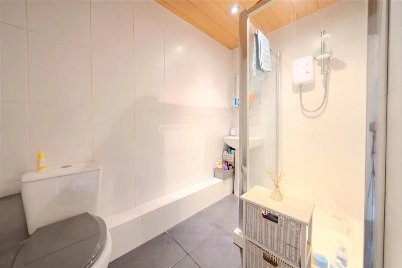 Valley Mount, Leeds, LS13, photo 7