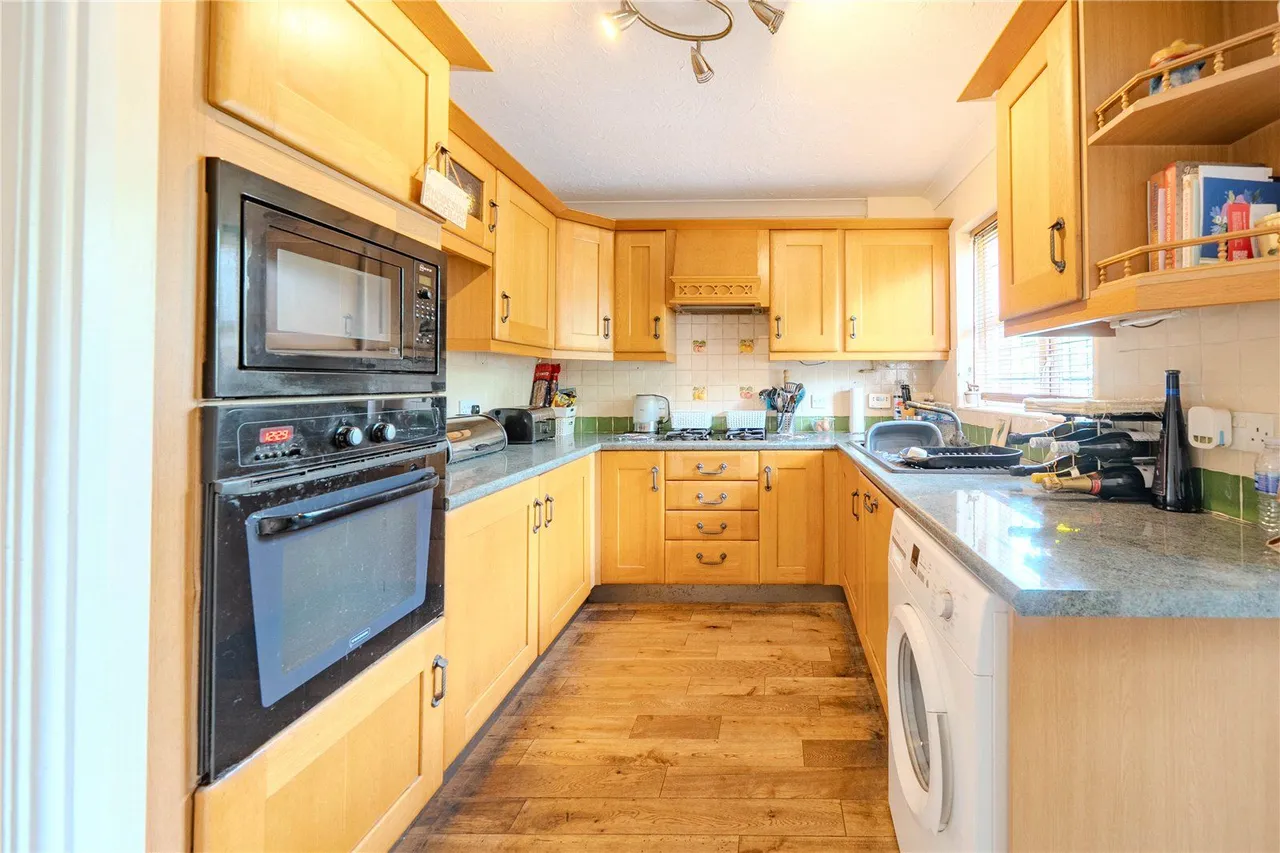 Valley Mount, Leeds, LS13, photo 10
