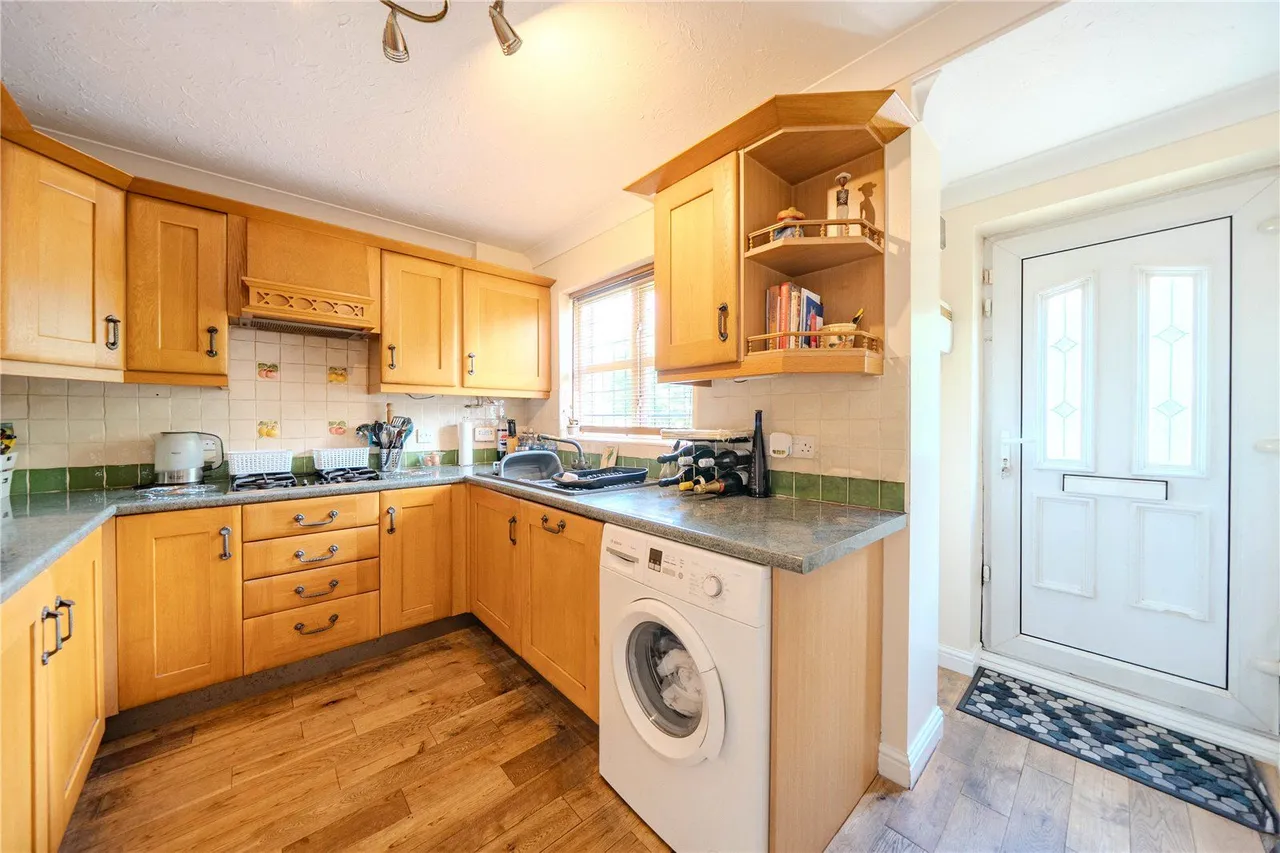 Valley Mount, Leeds, LS13, photo 11