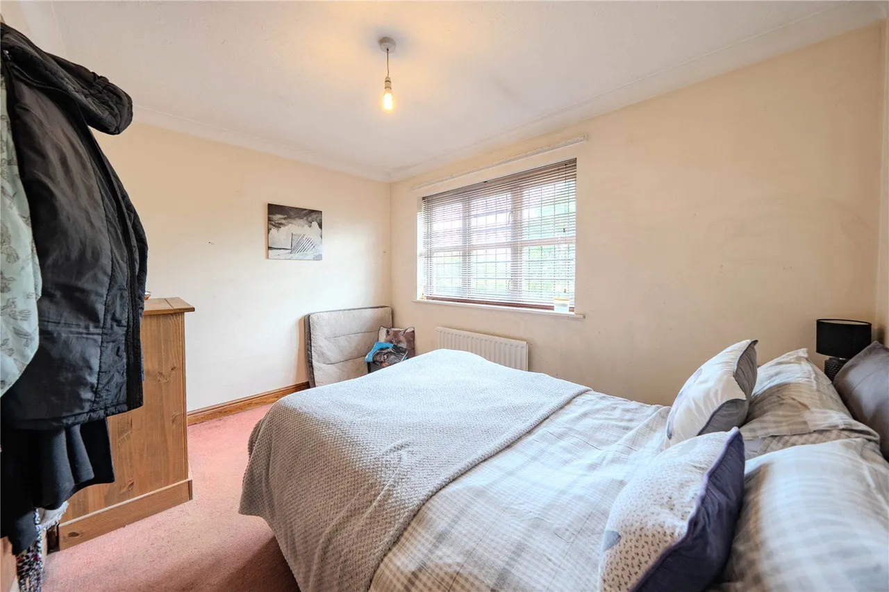 Valley Mount, Leeds, LS13, photo 13