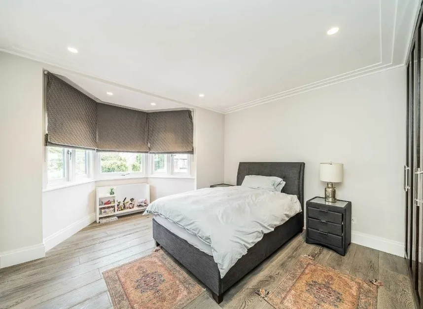 Elliot Road, Hendon, NW4, photo 9
