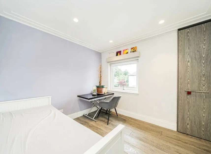 Elliot Road, Hendon, NW4, photo 10