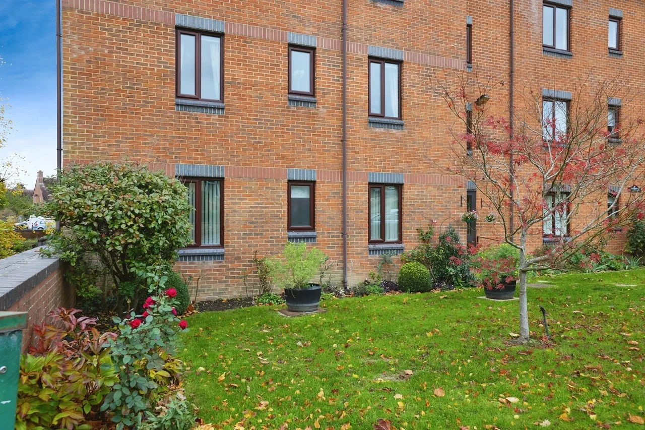 Barnaby Mead, Gillingham, SP8, photo 16