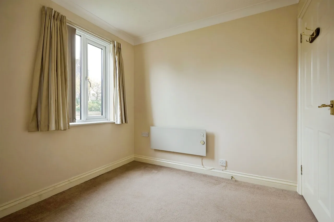 Barnaby Mead, Gillingham, SP8, photo 9