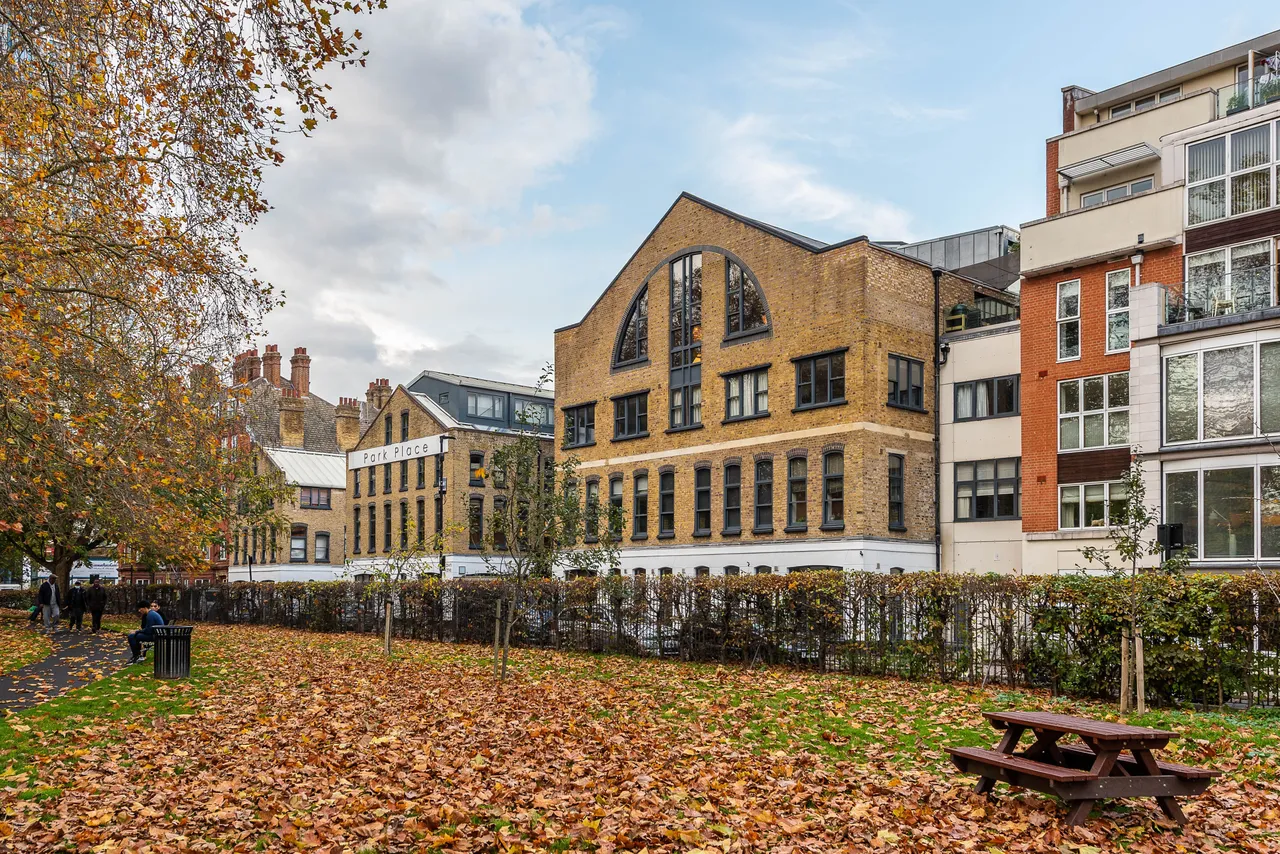 London, SW8, photo 12