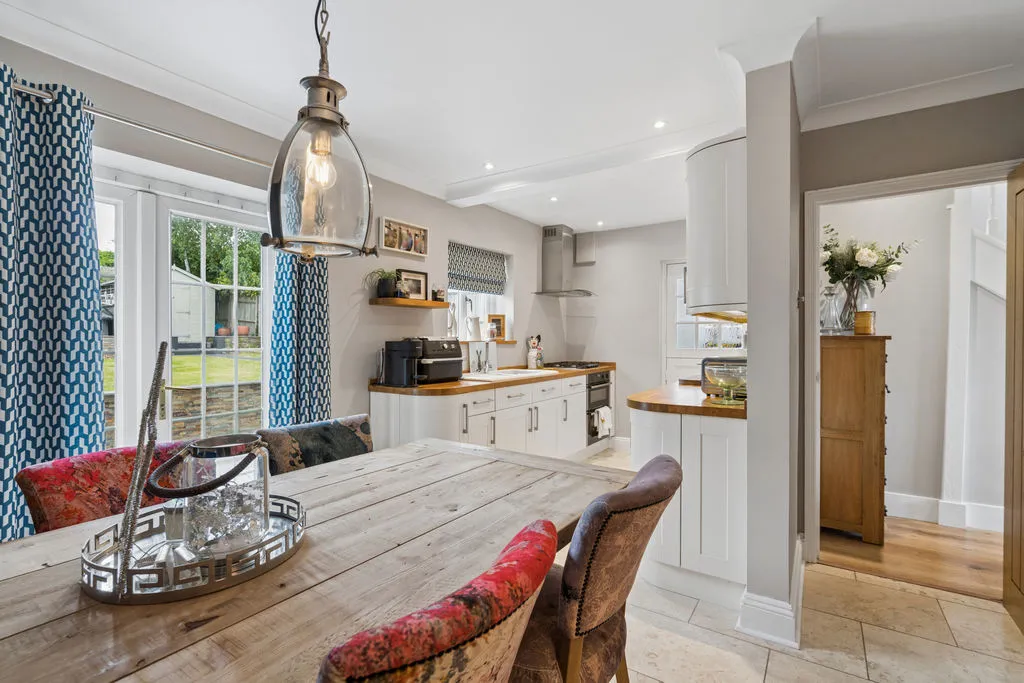 Westwood Green, Cookham SL6 9DE, photo 8