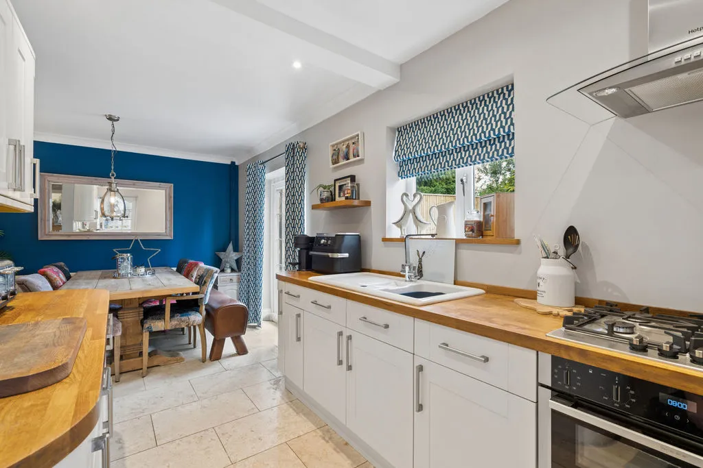 Westwood Green, Cookham SL6 9DE, photo 9