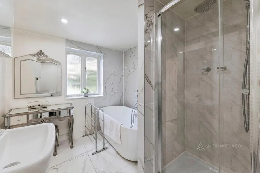 Church End, Adstock, MK18, photo 14