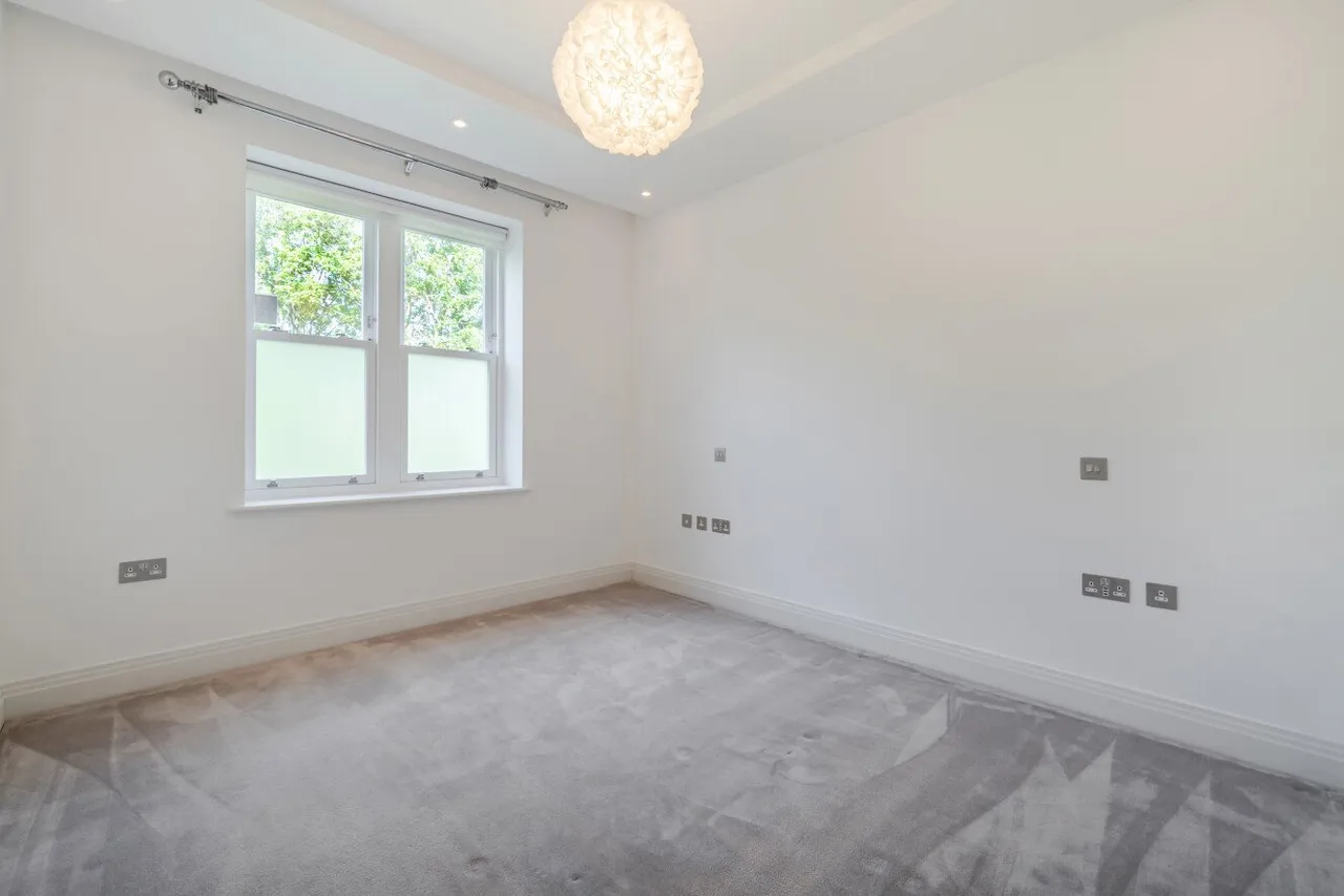Atkinson Close, Wimbledon, SW20, photo 6