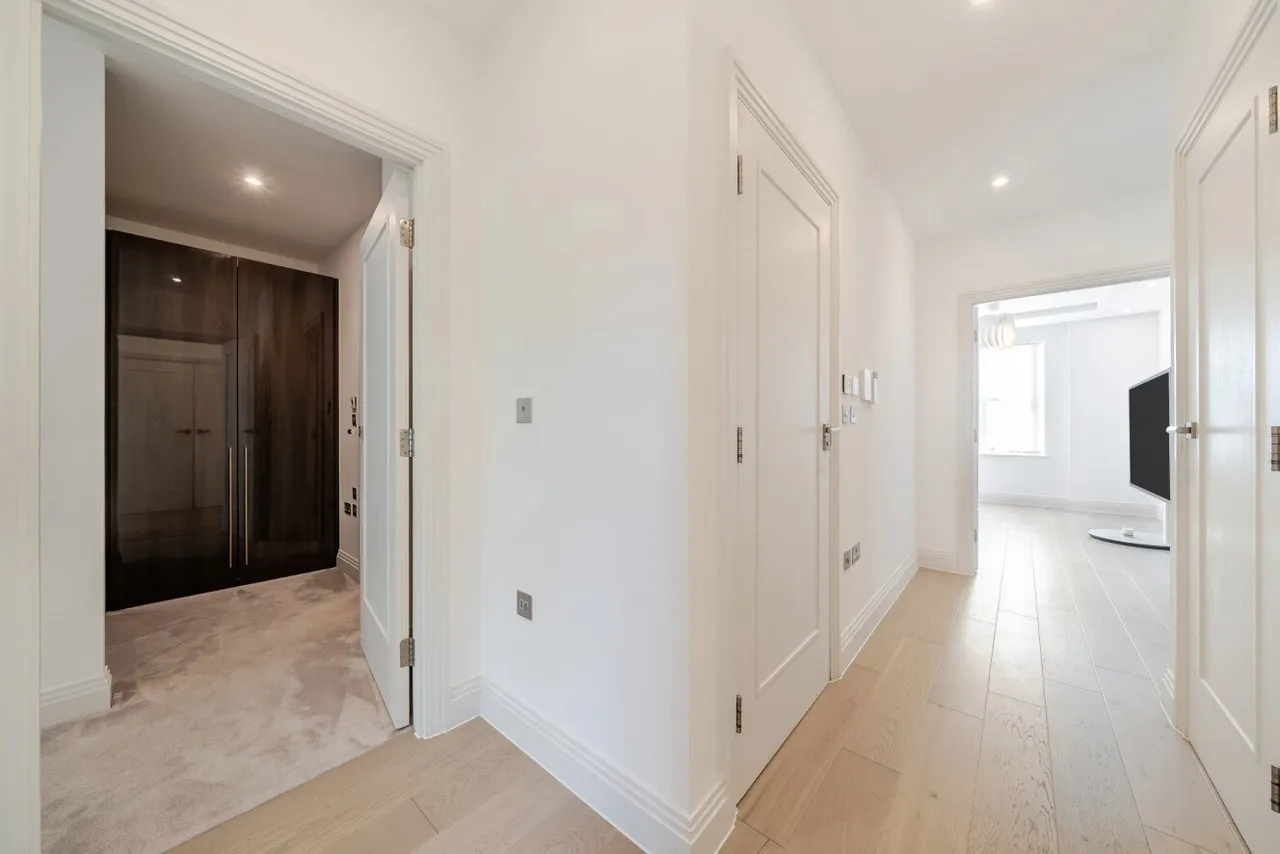 Atkinson Close, Wimbledon, SW20, photo 12